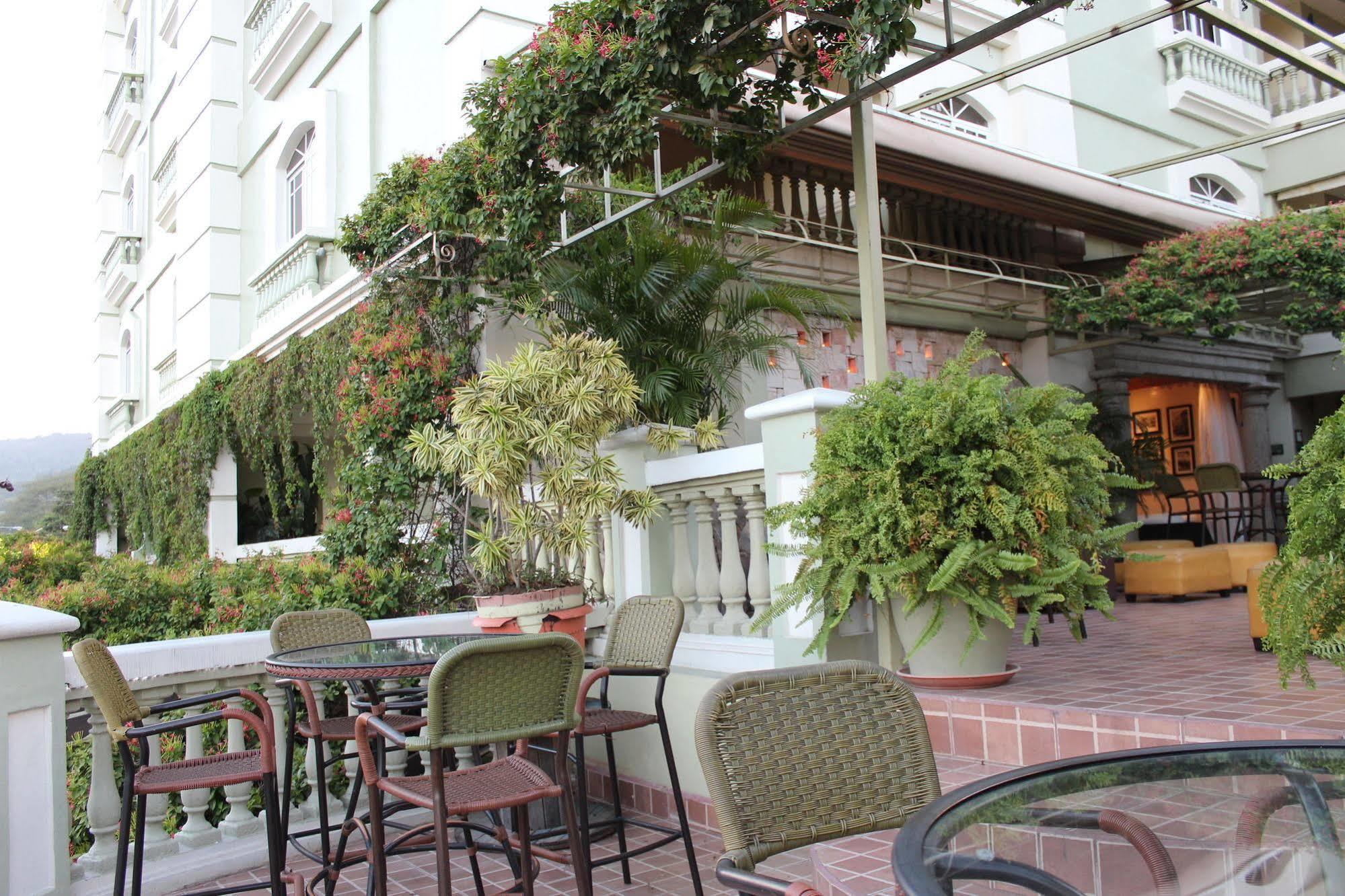 Boutique Hotel La Cordillera Сан-Педро-Сула Экстерьер фото